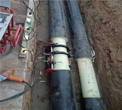 PERT II型保溫管施工現(xiàn)場(chǎng)